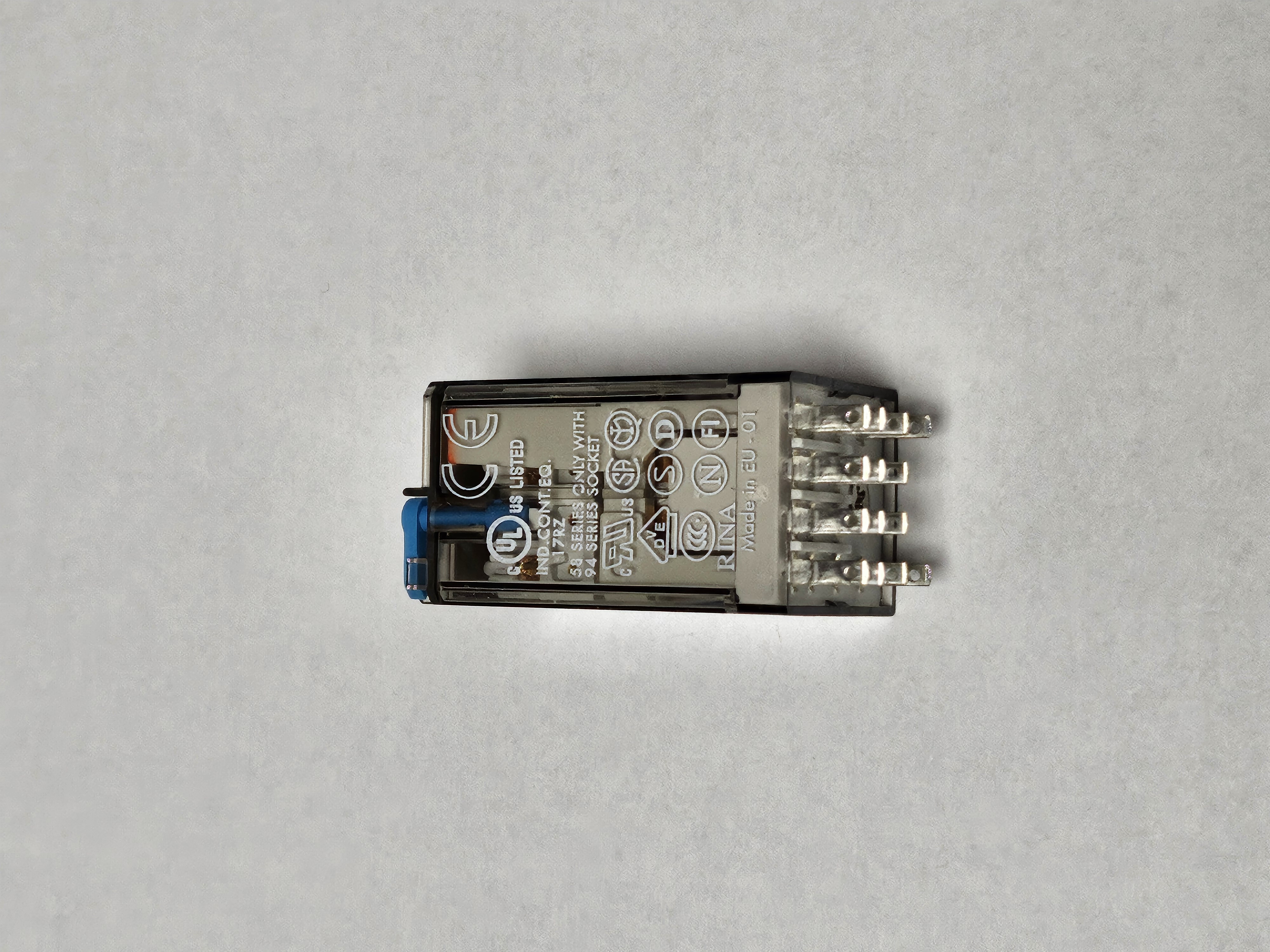 Relais 24VDC, Serie 55, 4 Wechsler Handbet.