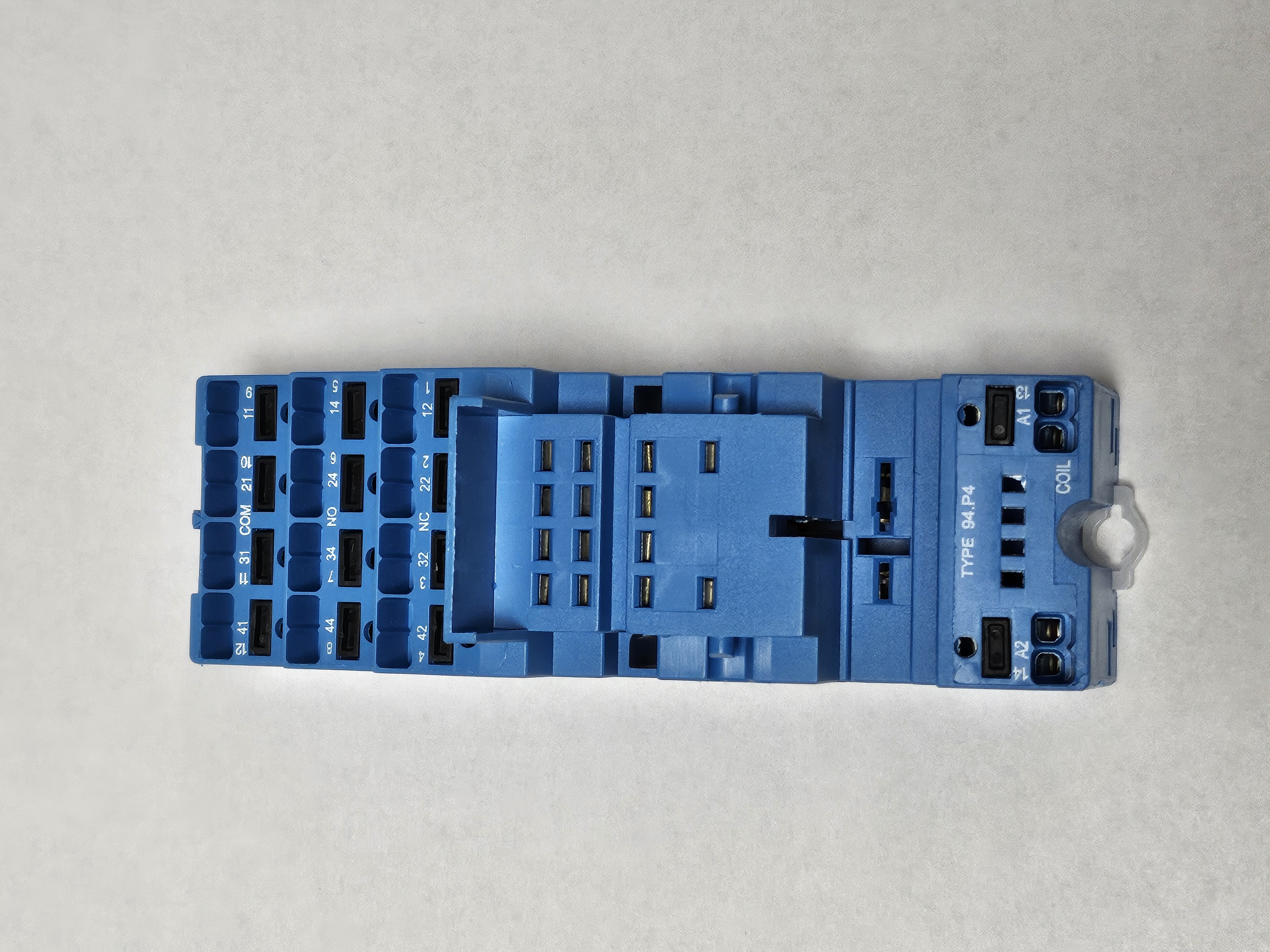 Finder Relaisfassung für Relais 4Wechsler