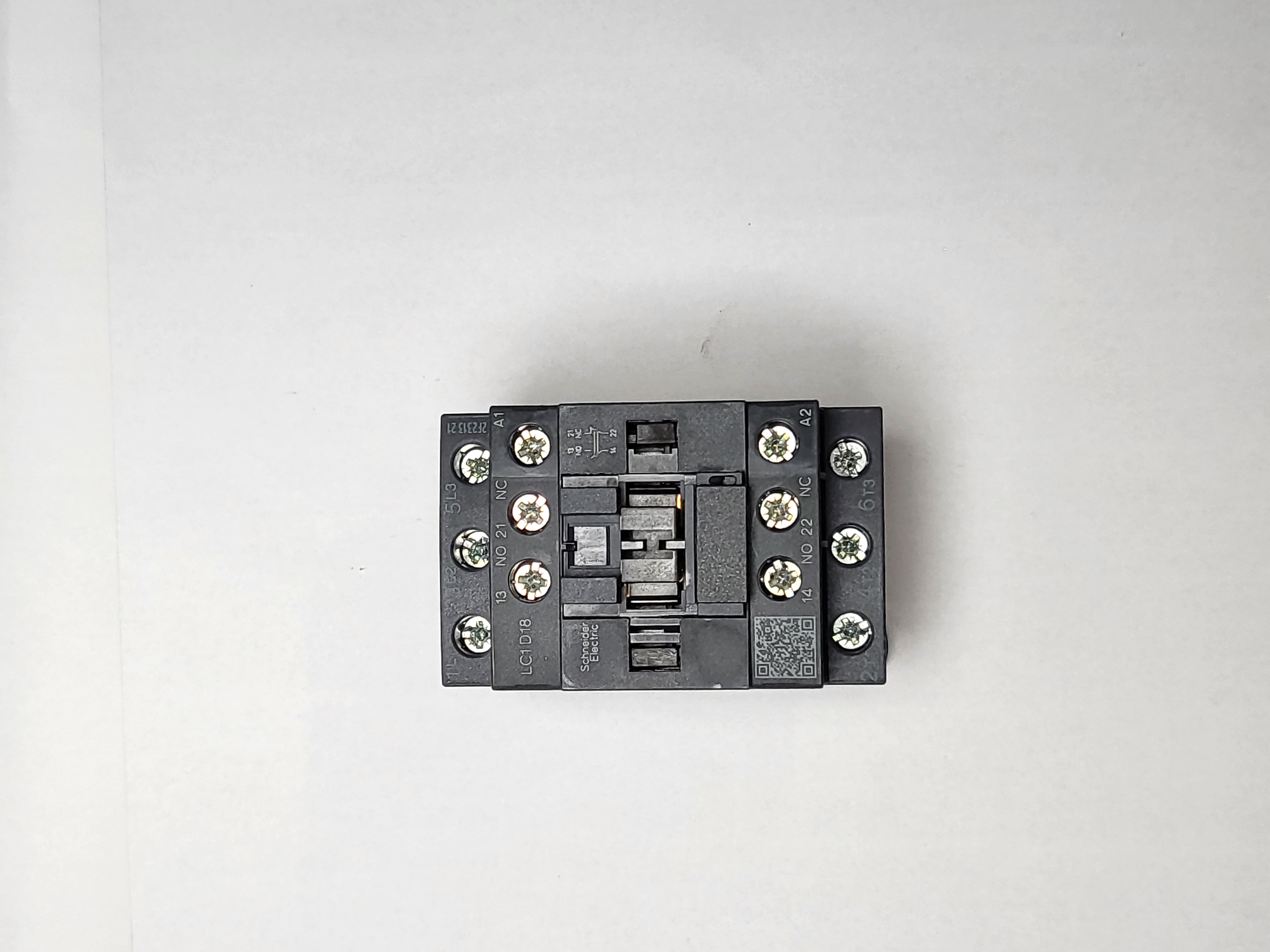 DTE Schneider Schütz 7,5 KW/18A 230VAC